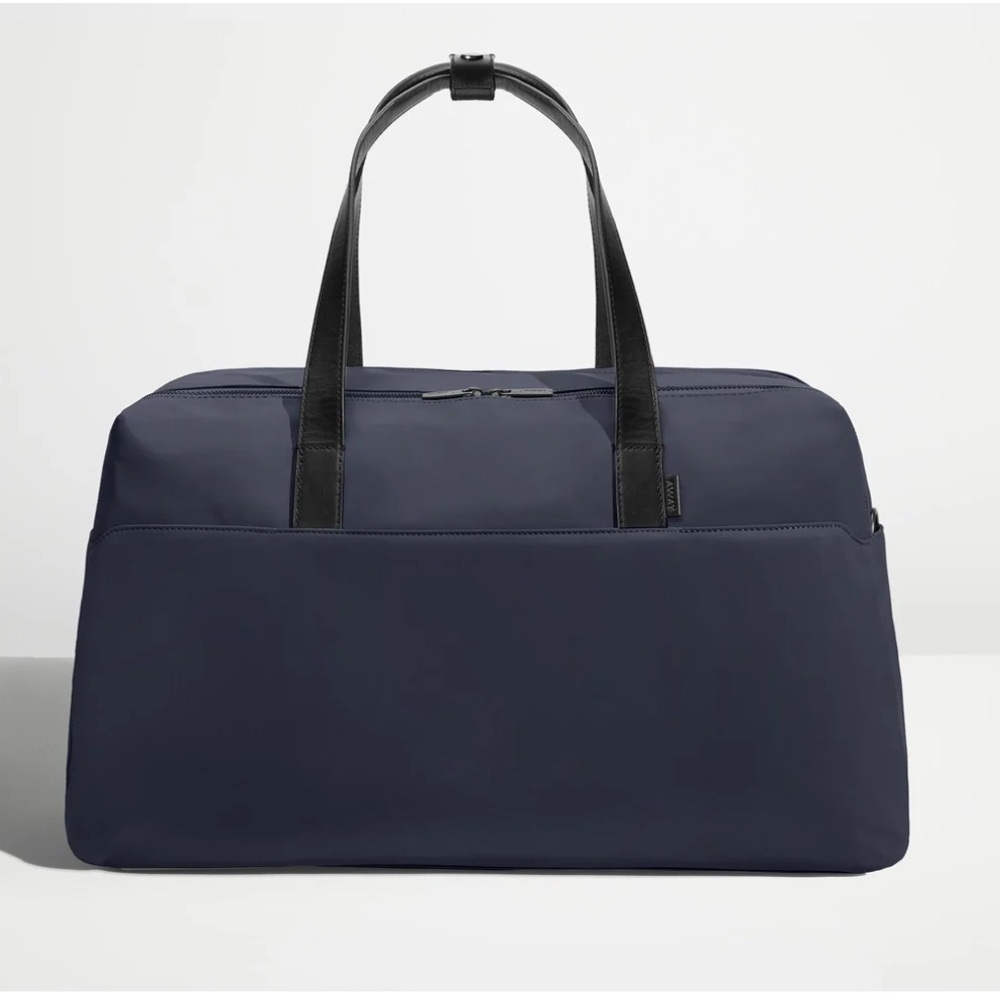 AWAY The Weekender Duffle bag in Navy Blue